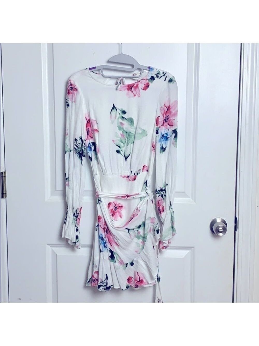 Here Comes the Sun XS floral wraparound dress